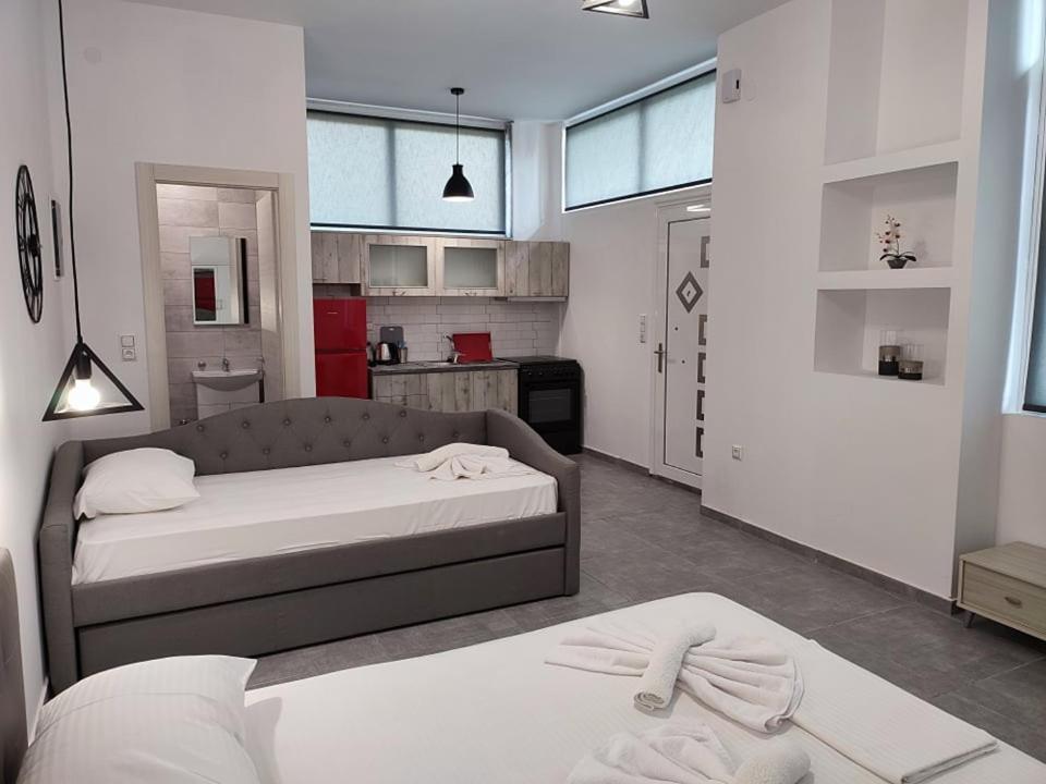 Appartement TOM'S design à PalaiónTsiflíkion Extérieur photo